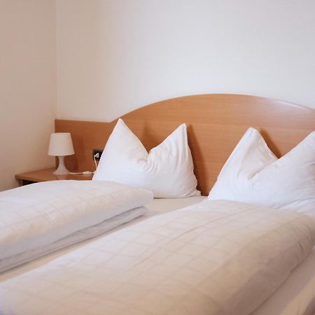 Garni Trojer Hotel Campo Tures Bagian luar foto